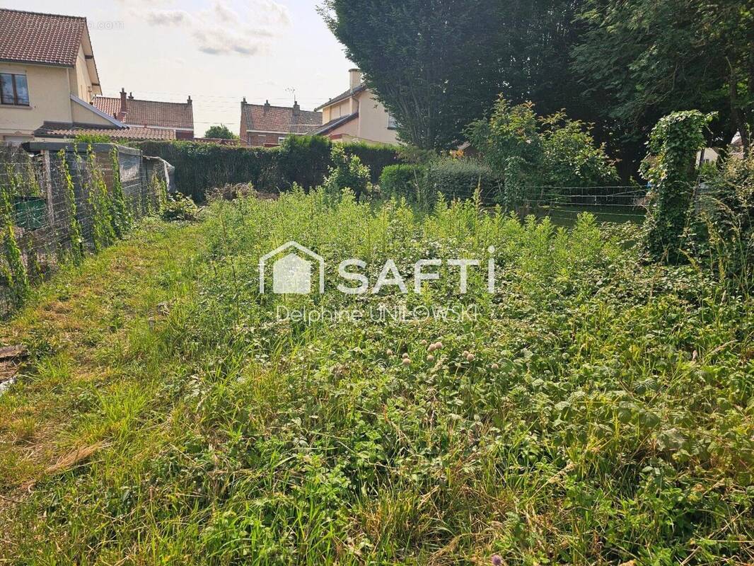 Photo 1 - Terrain à ISBERGUES