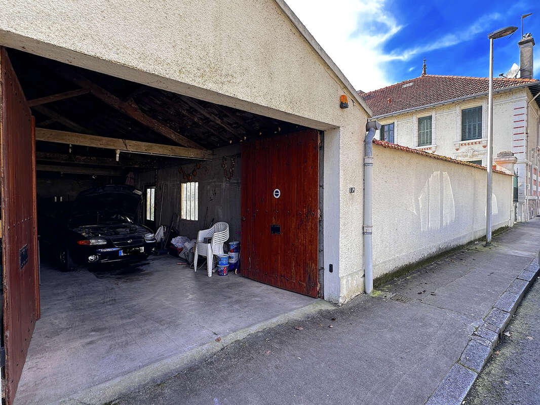 Maison à CHATELLERAULT