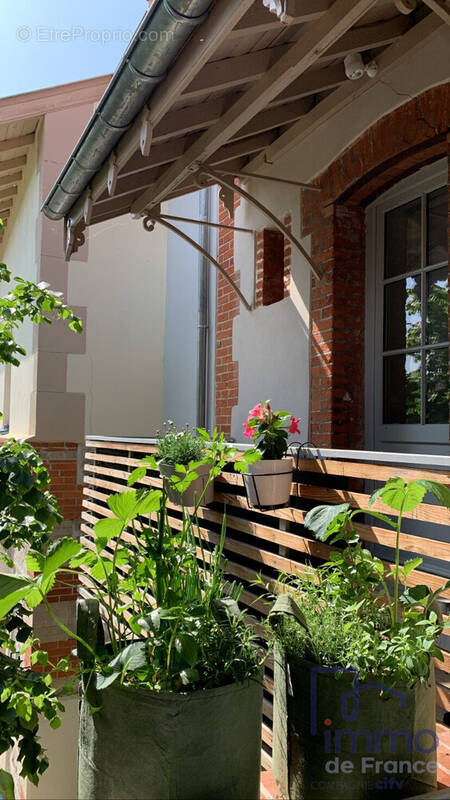 Appartement à SAINT-JUST-SAINT-RAMBERT
