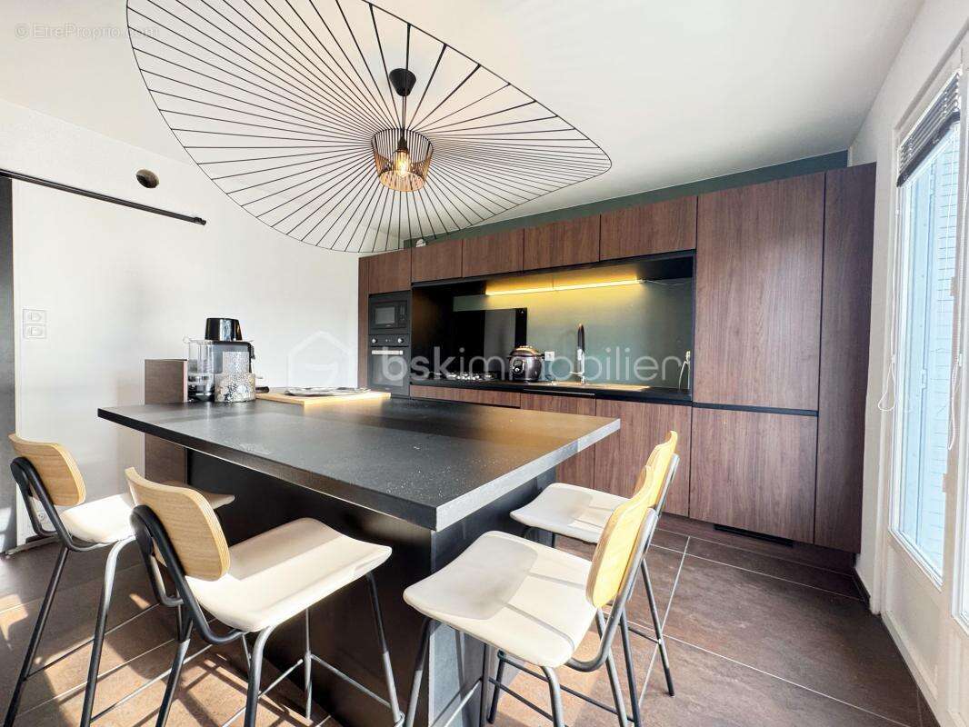 Appartement à CORENC