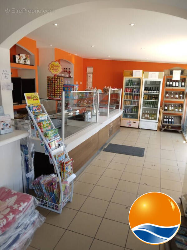 Commerce à FLEURY