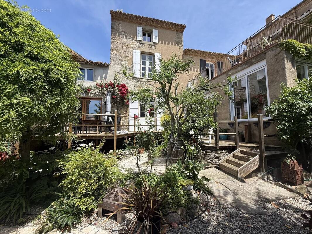 Maison à PEPIEUX