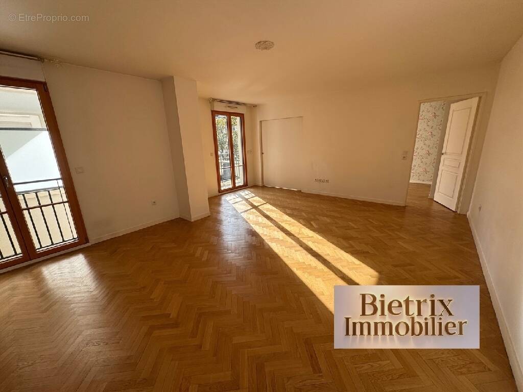 Appartement à L&#039;ISLE-ADAM