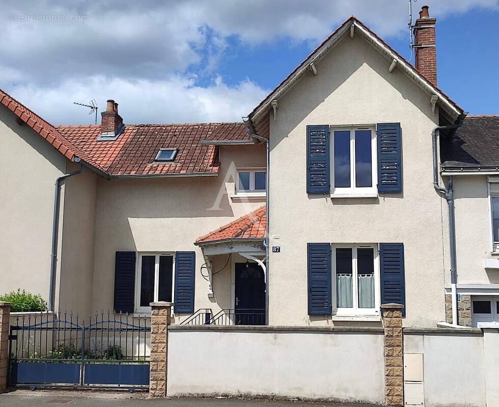 Maison à SEGRE
