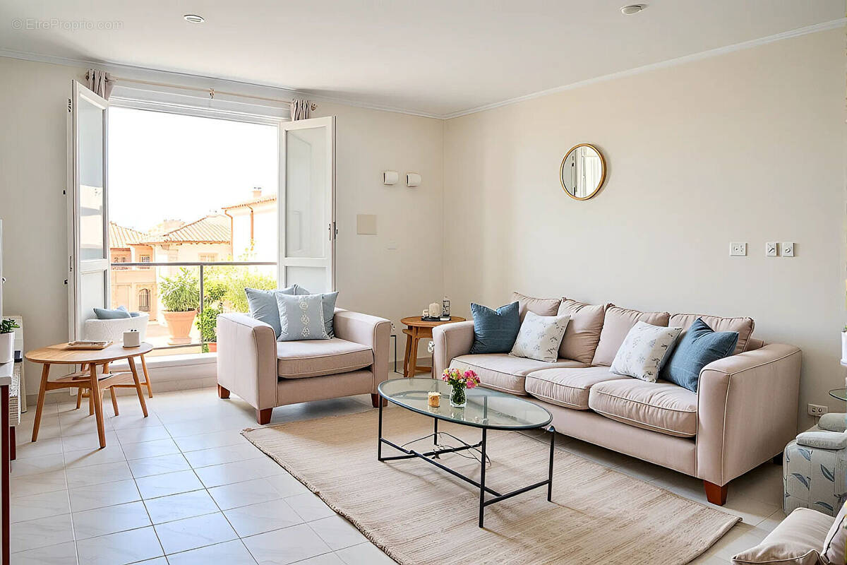 Appartement à DECINES-CHARPIEU