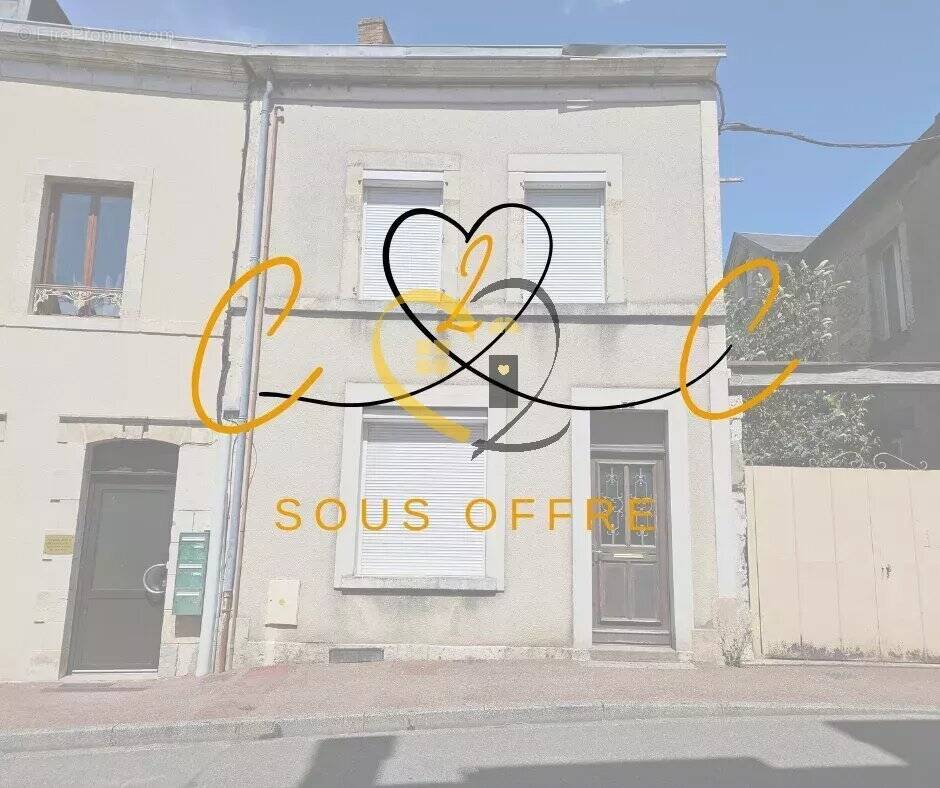 Maison à LES AIX-D&#039;ANGILLON