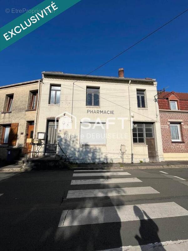 Photo 1 - Maison à BARLIN