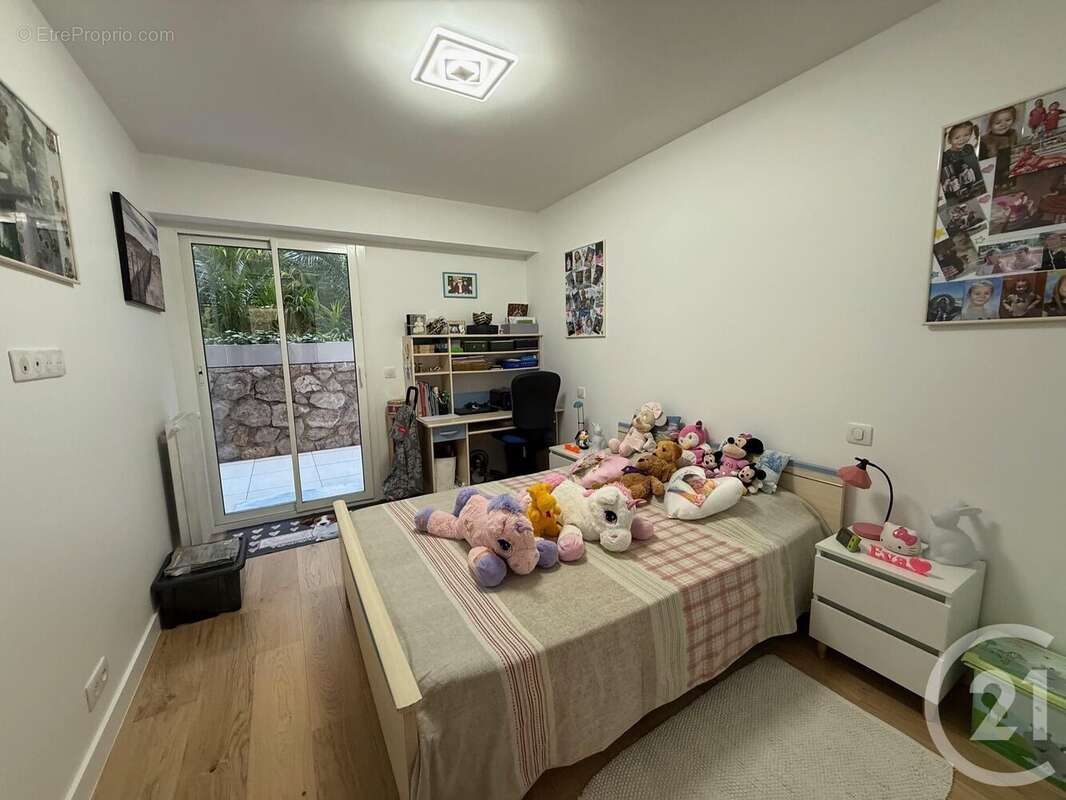Appartement à ROQUEBRUNE-CAP-MARTIN
