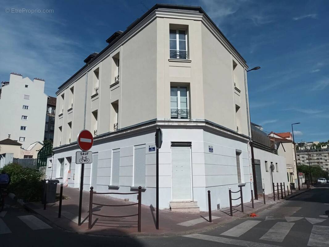 Appartement à CHARENTON-LE-PONT