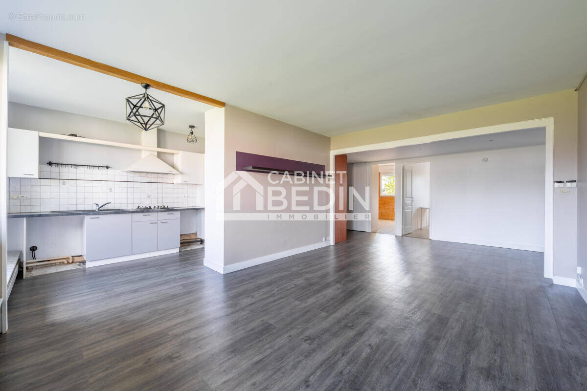 Appartement à BLANQUEFORT