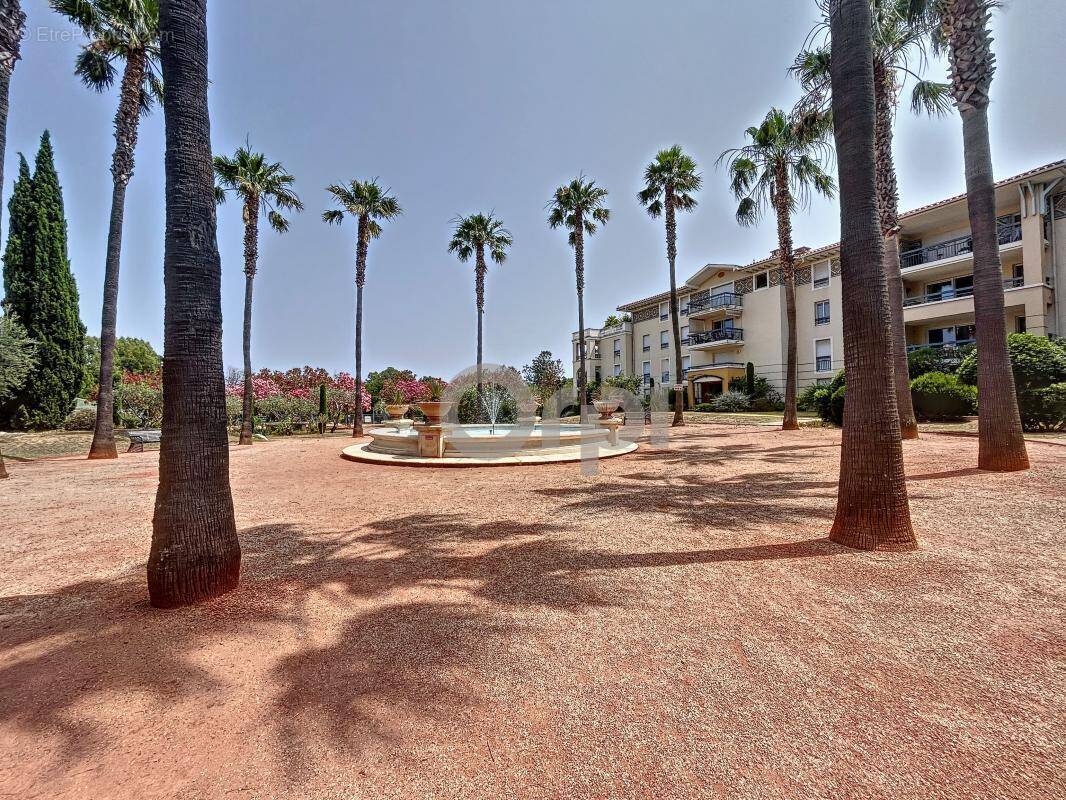 Appartement à FREJUS