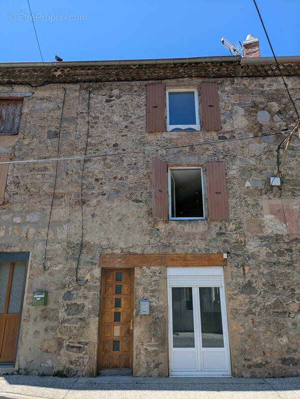 Maison à VILLEVOCANCE