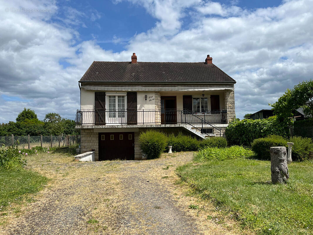 Maison à LA CHARITE-SUR-LOIRE