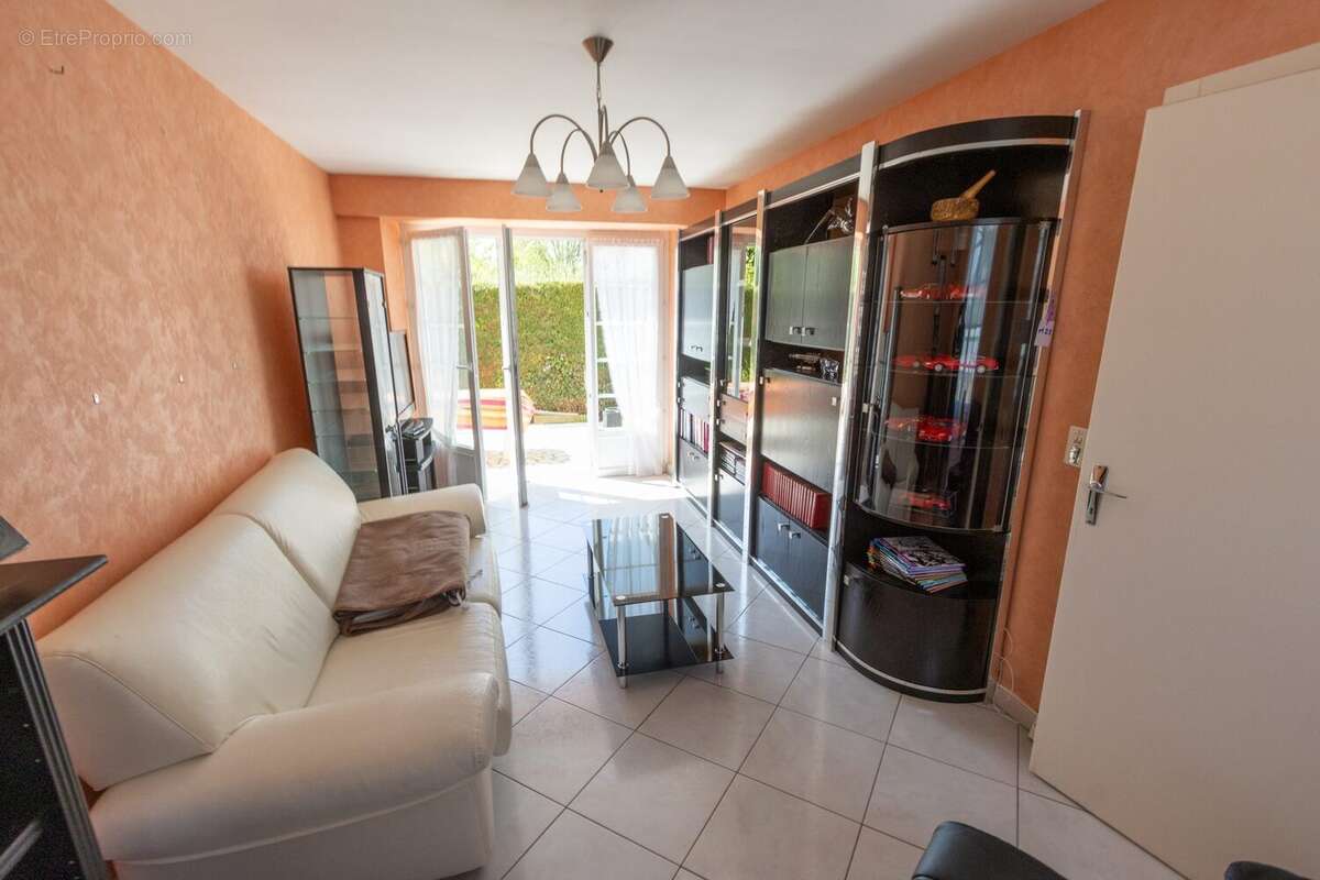 Maison à CONNERRE