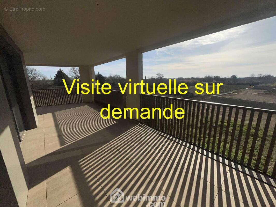Appartement à MAUGUIO