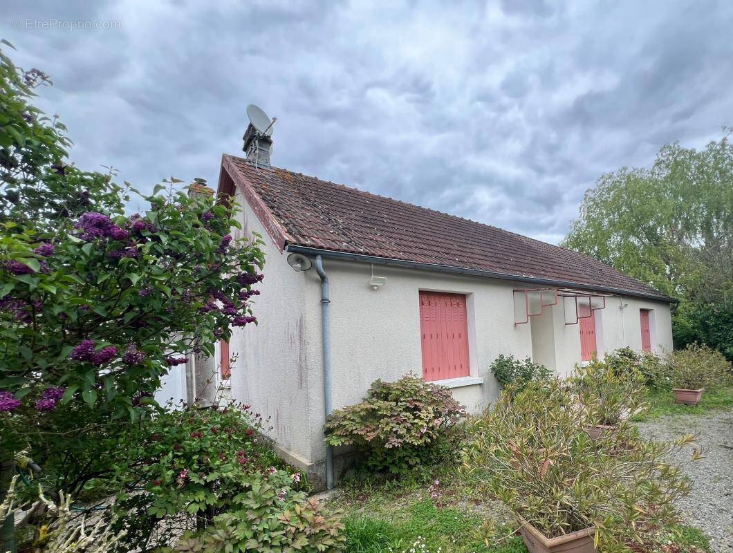 Maison à VARENNES-SUR-FOUZON
