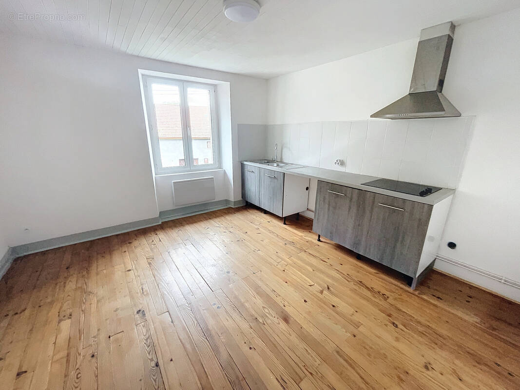 Appartement à ARBOUANS