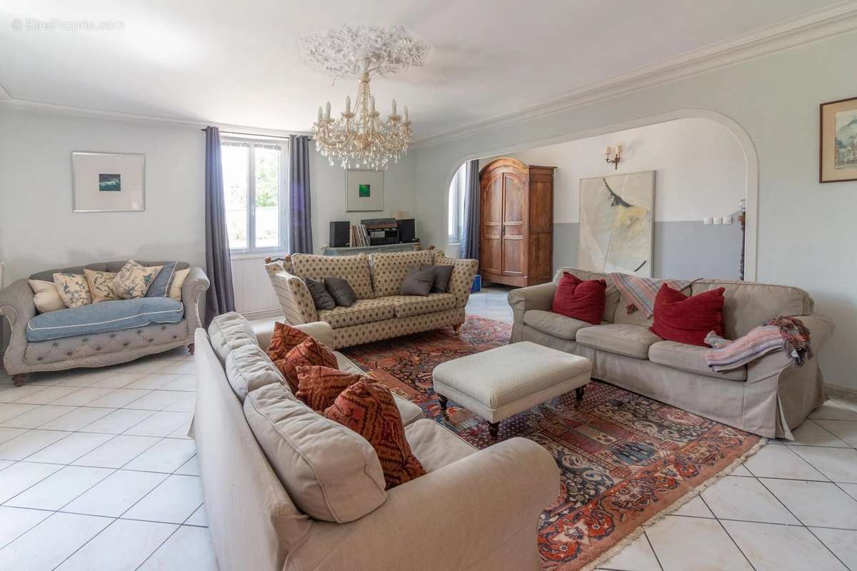 Maison à ROUILLAC