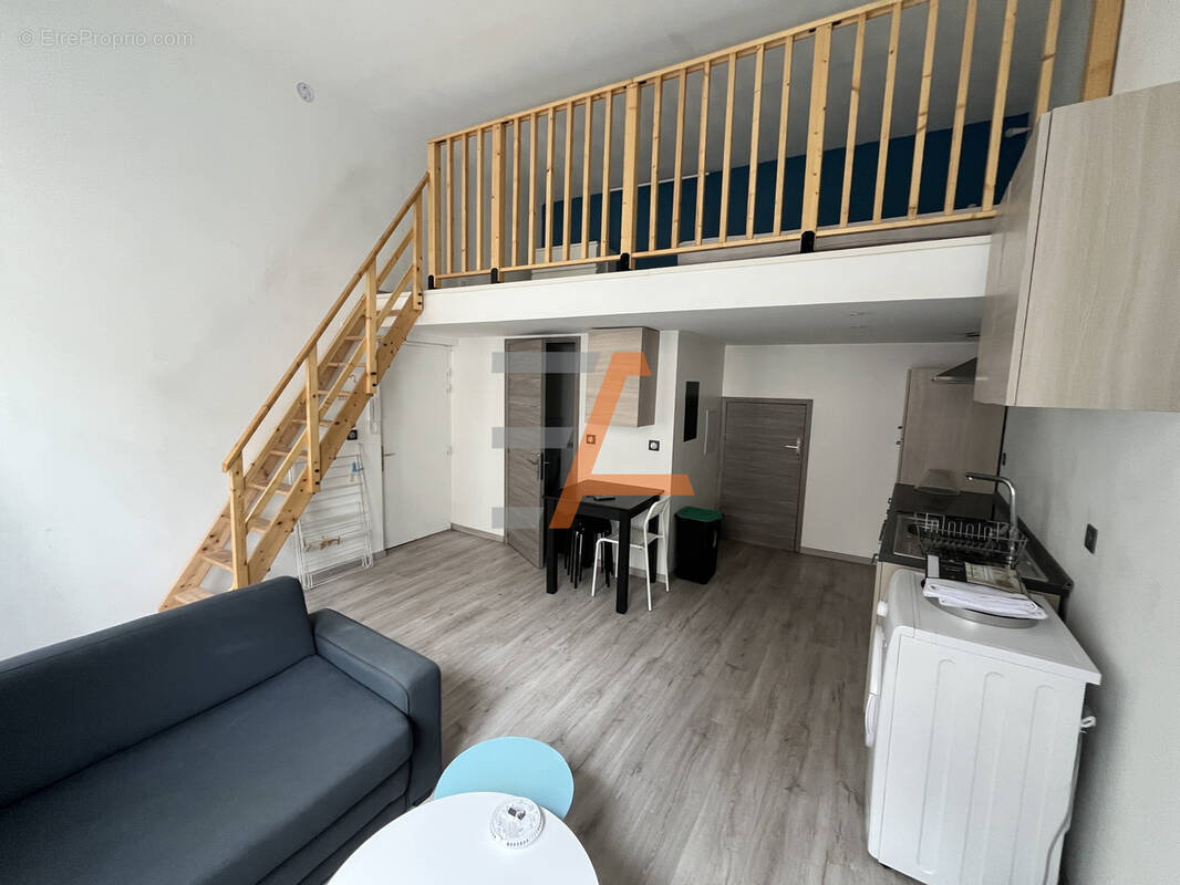 Appartement à SAINT-ETIENNE
