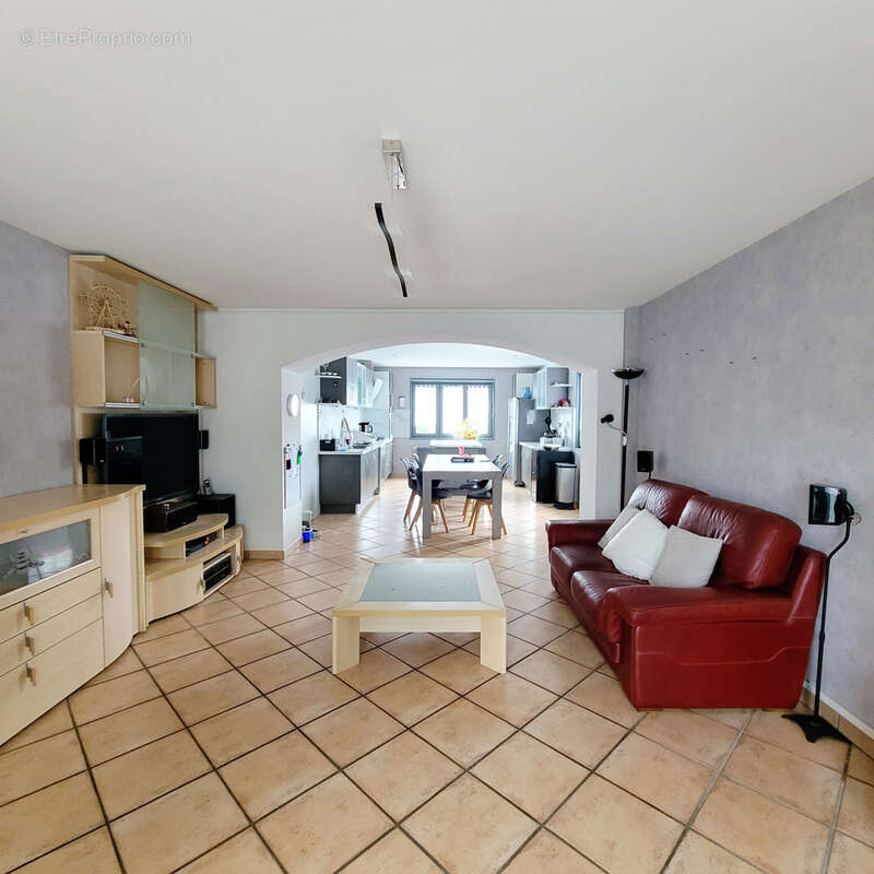 Maison à MISERIEUX