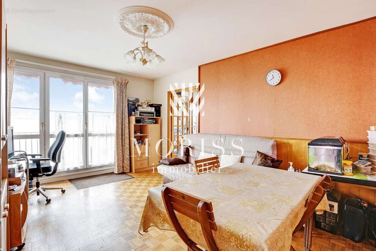 Appartement à FONTENAY-SOUS-BOIS