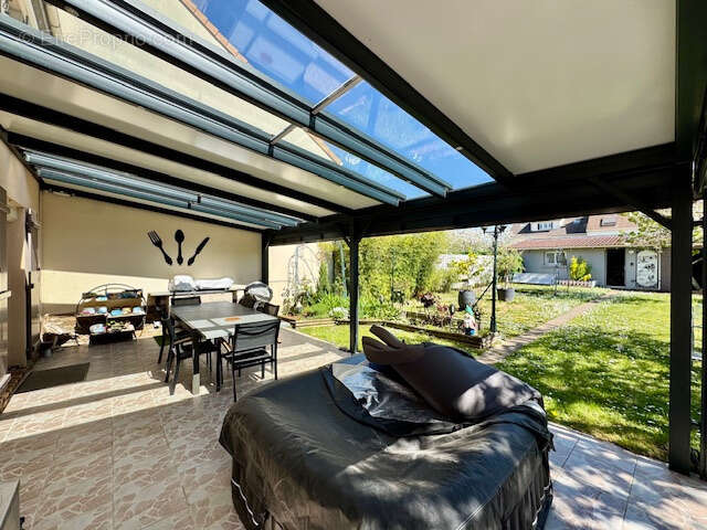Maison à MORANGIS