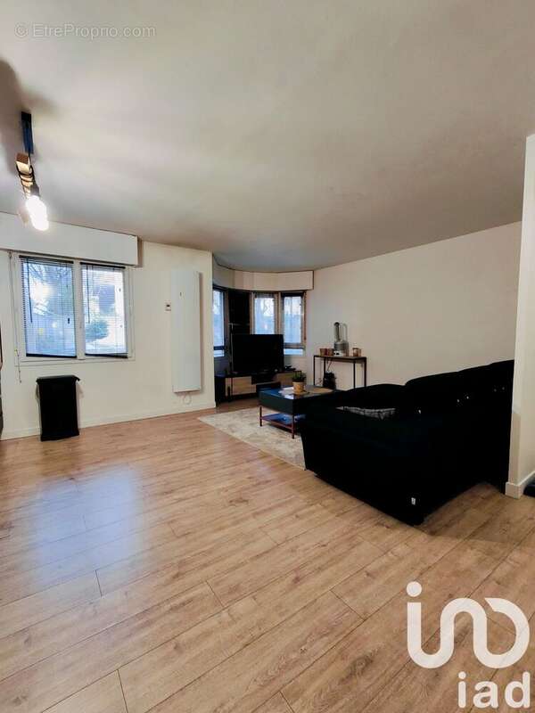 Photo 8 - Appartement à COURBEVOIE