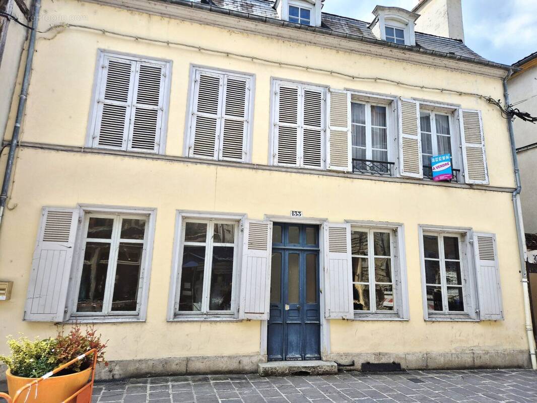 Appartement à BAR-SUR-SEINE