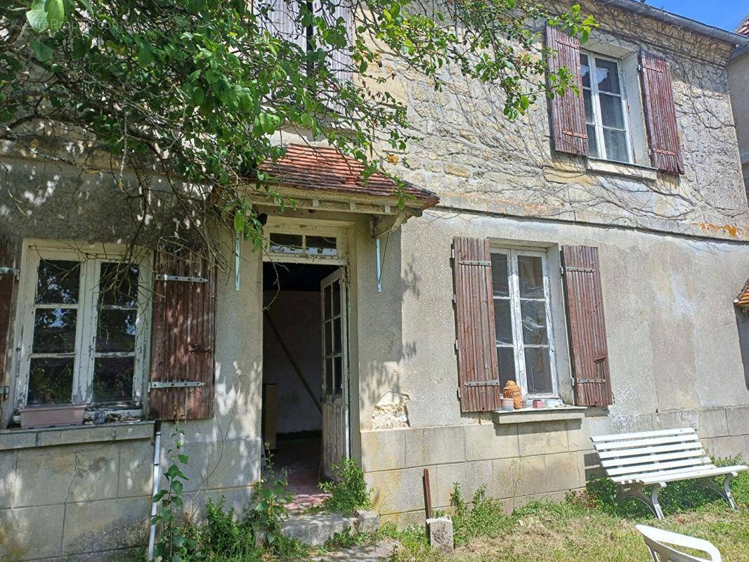 Maison à PONTOISE