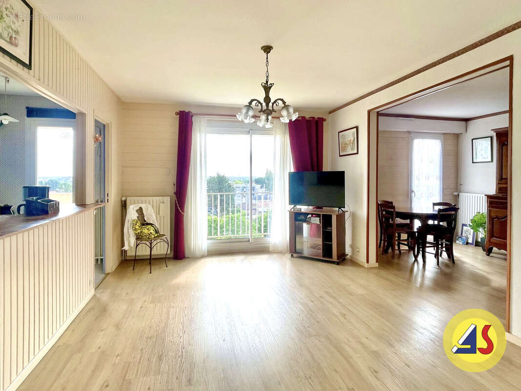 Appartement à REZE