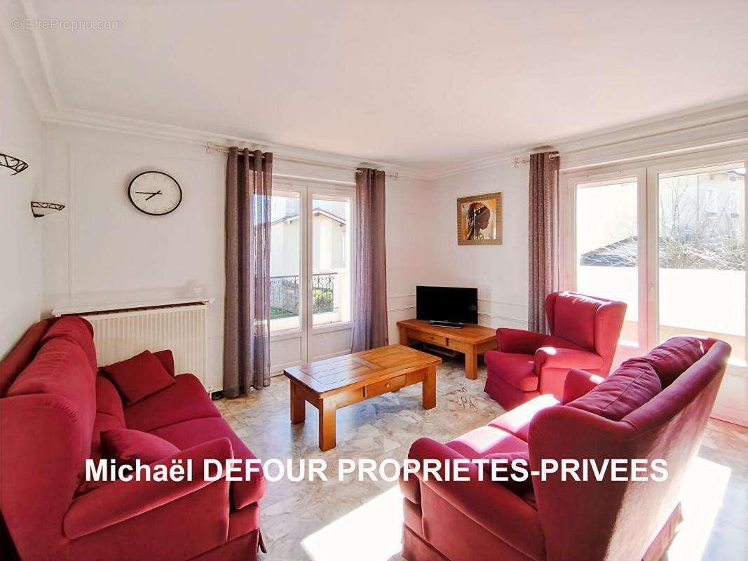 Maison à BAS-EN-BASSET
