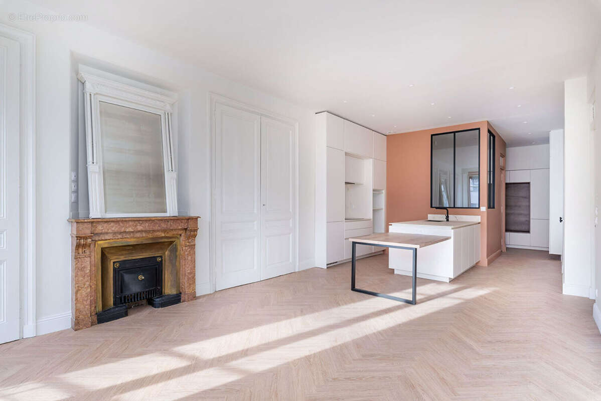 Appartement à LYON-7E