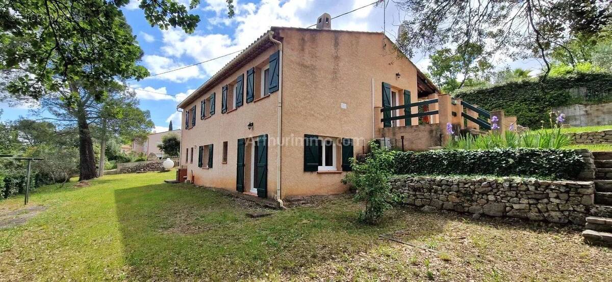 Maison à TRANS-EN-PROVENCE