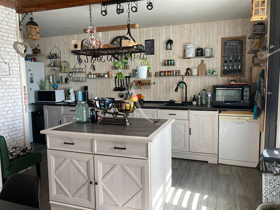 Maison à PISSOTTE