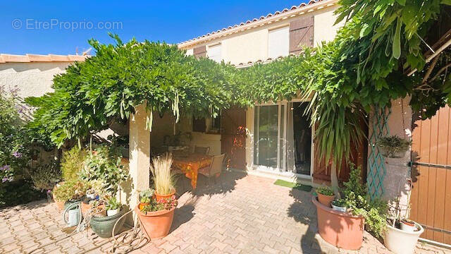 Maison à SAINTE-MARIE
