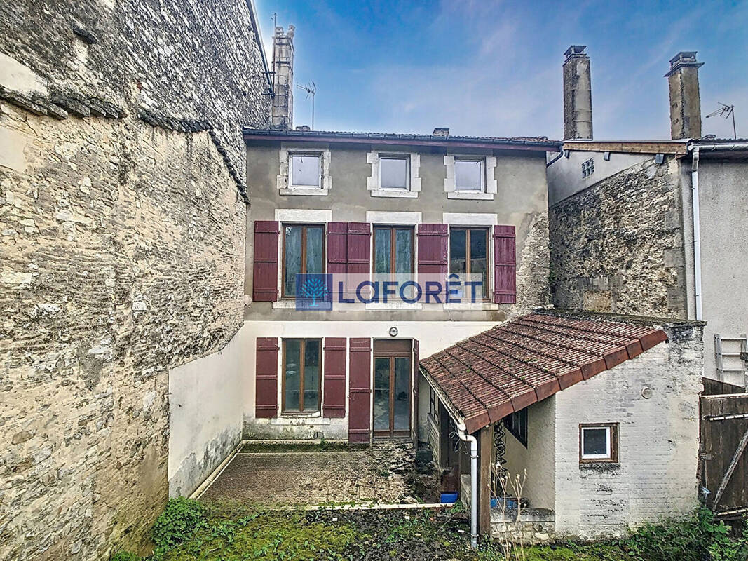 Maison à WASSY