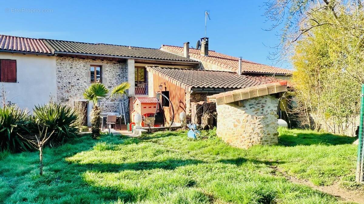 Maison à REALMONT