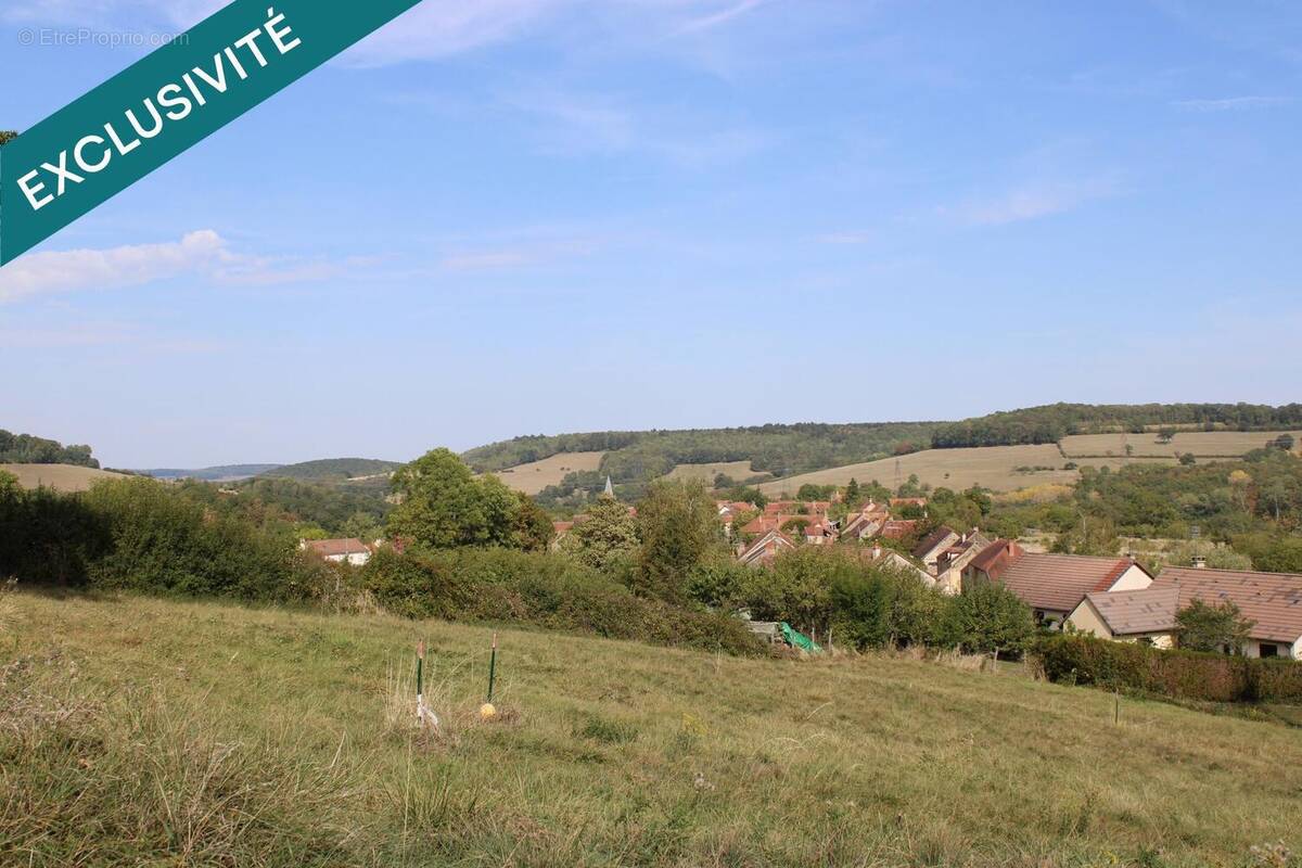 Photo 1 - Terrain à SEMUR-EN-AUXOIS