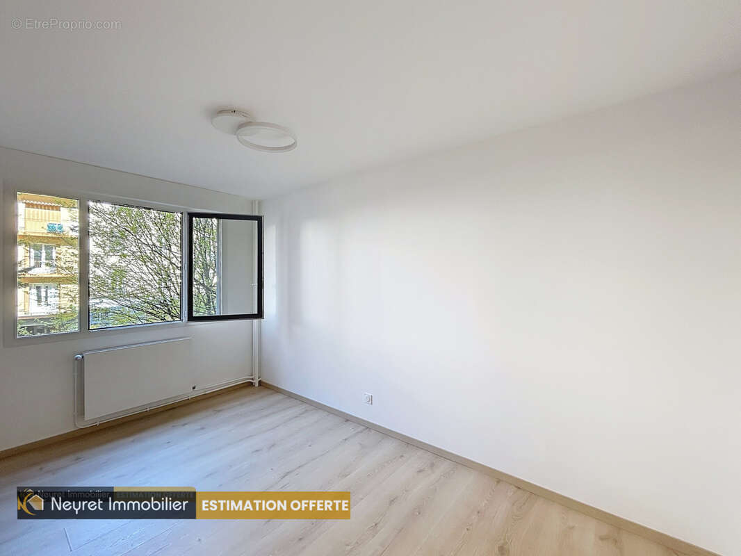 Appartement à LYON-7E