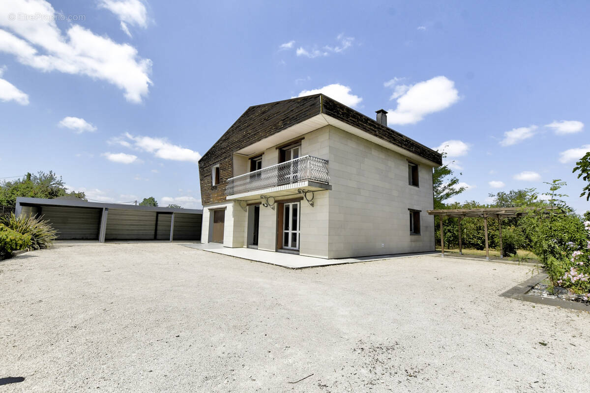 Maison à SEYSSES