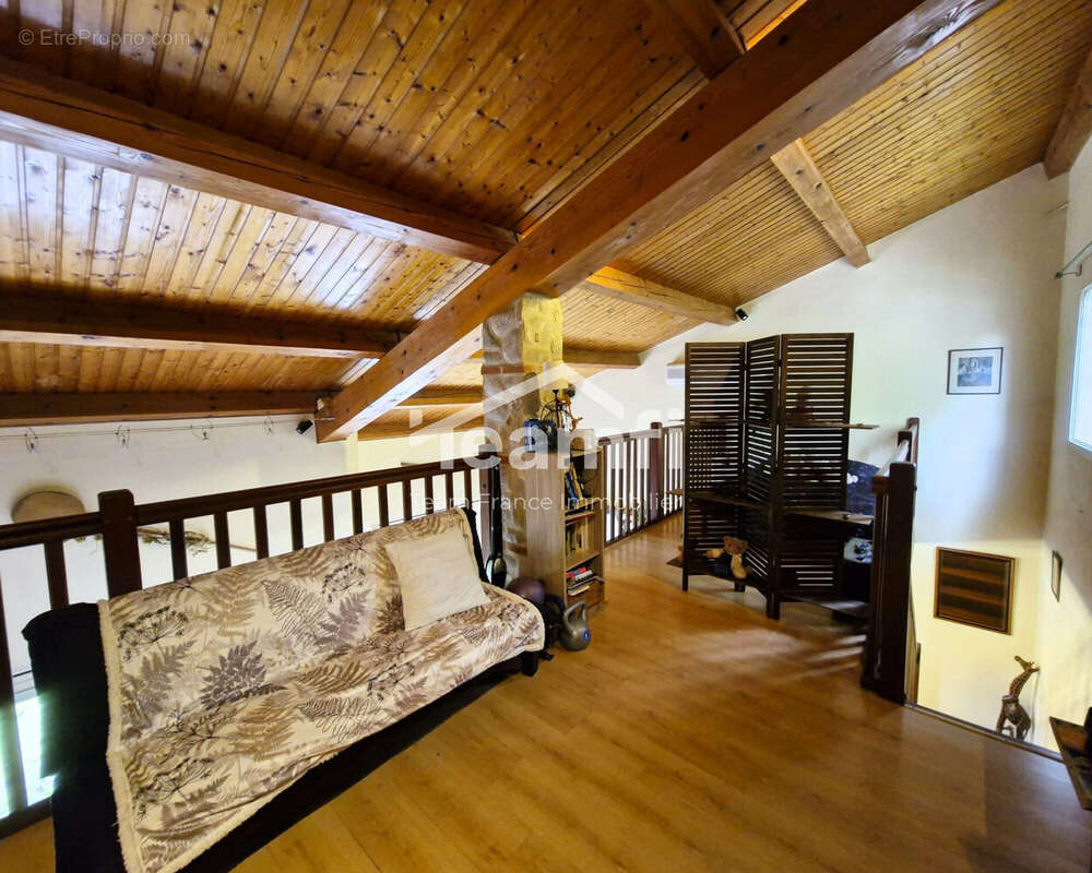 Maison à CORNEILLA-LA-RIVIERE