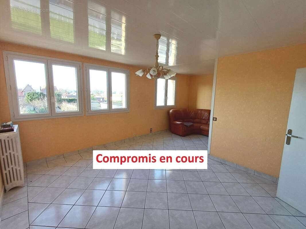 Appartement à GREGES