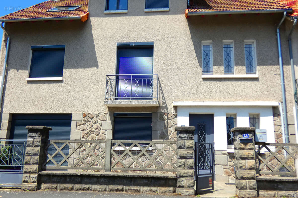 Maison à AURILLAC