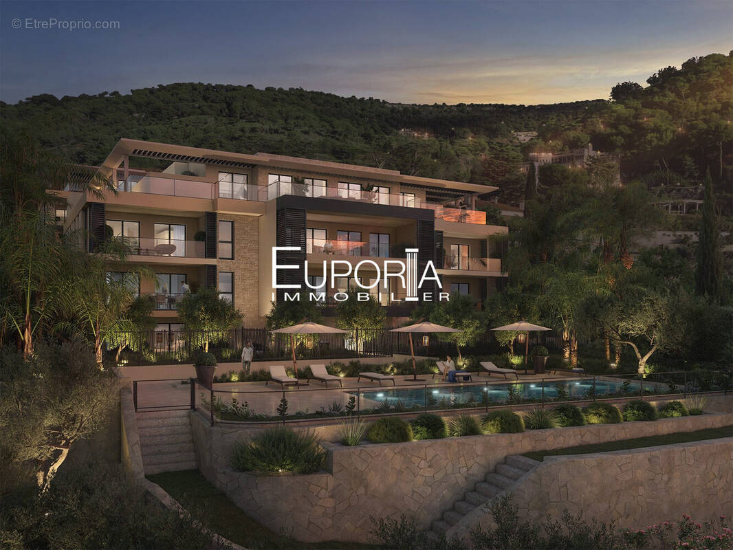 Appartement à EZE