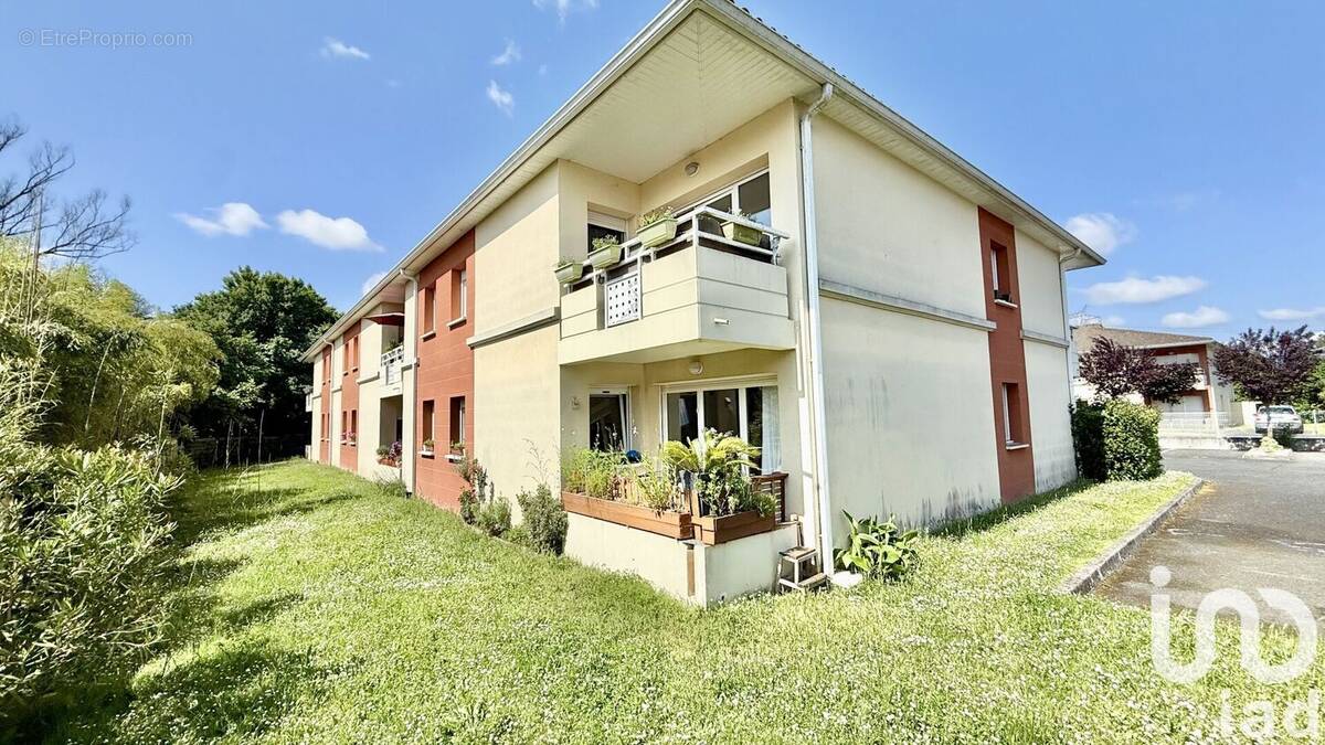 Photo 1 - Appartement à AMBARES-ET-LAGRAVE