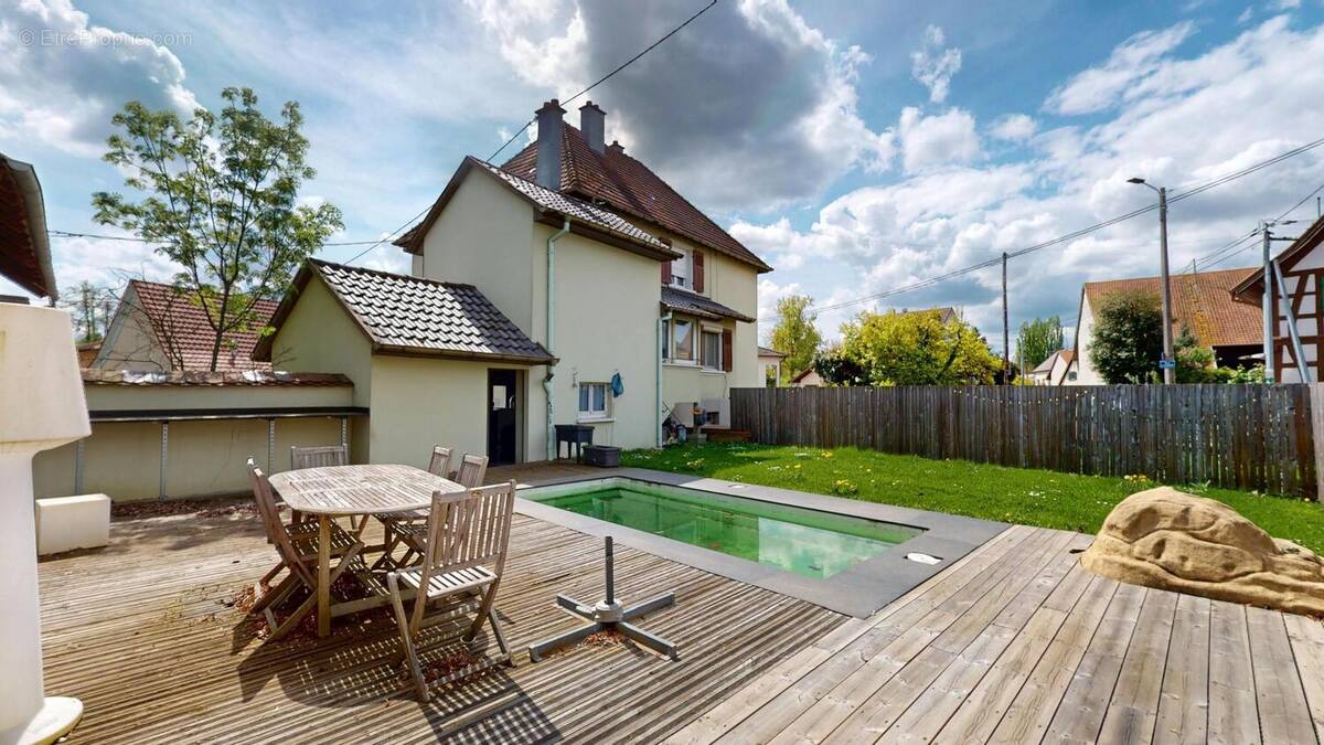 Photo 1 - Maison à REININGUE