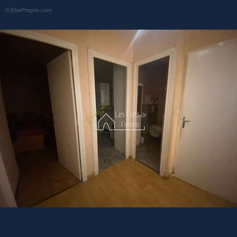 Appartement à ONET-LE-CHATEAU