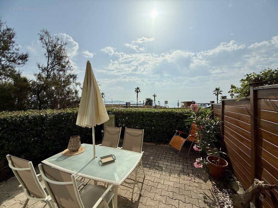 Appartement à FREJUS