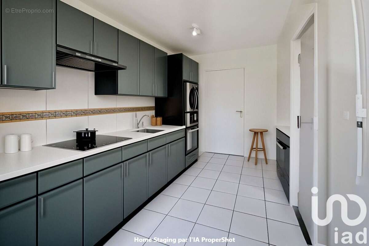 Photo 6 - Appartement à SURESNES