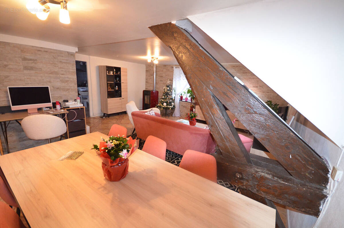 Appartement à LA BRESSE